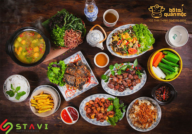Các món ăn hấp dẫn và trình bày sang trọng được tạo ra bởi đội ngũ đầu bếp BÒ TƠ QUÁN MỘC