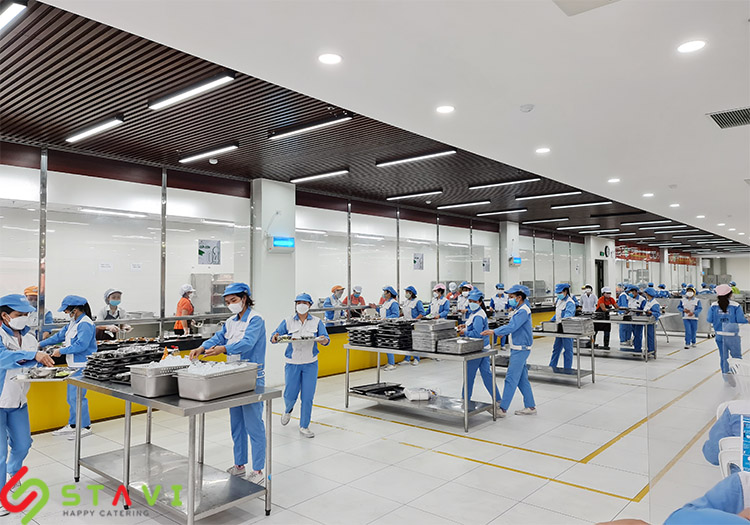 Khu vực bày và trang trí đồ ăn