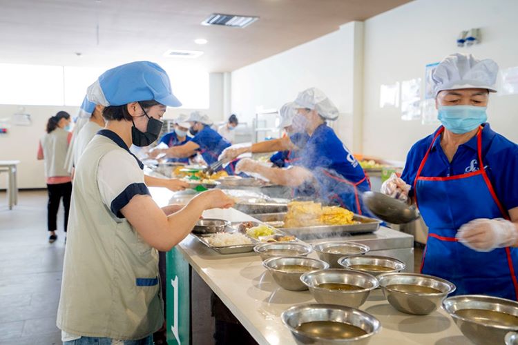 Suất ăn công nghiệp được STAVI cung cấp tại Hải Phòng