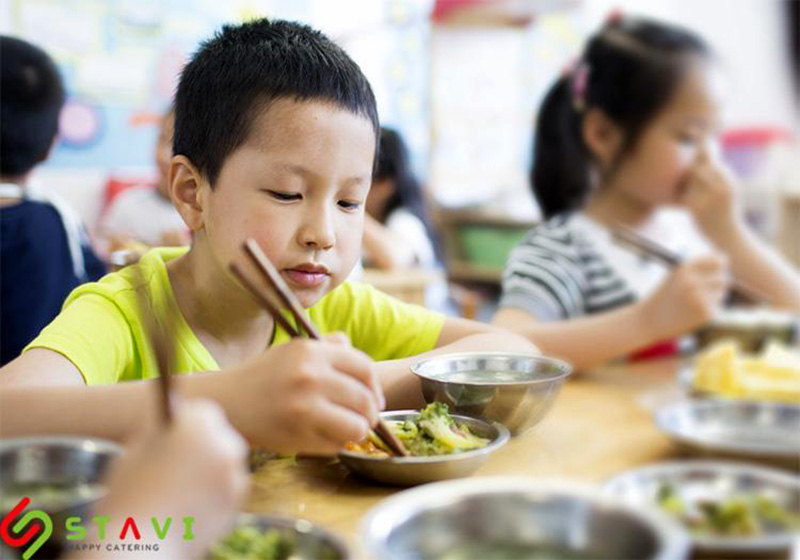 STAVI cung cấp suất ăn trường học uy tín
