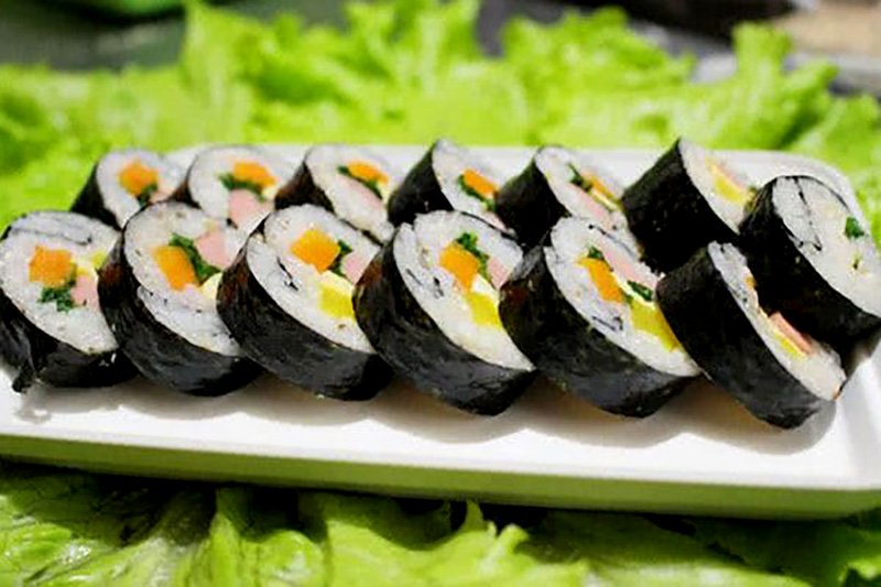 Kimbap chay dễ làm cùng STAVI