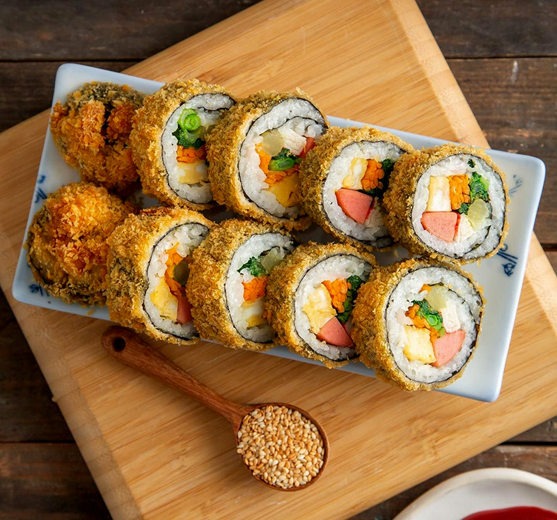 Kimbap chiên giòn cùng STAVI
