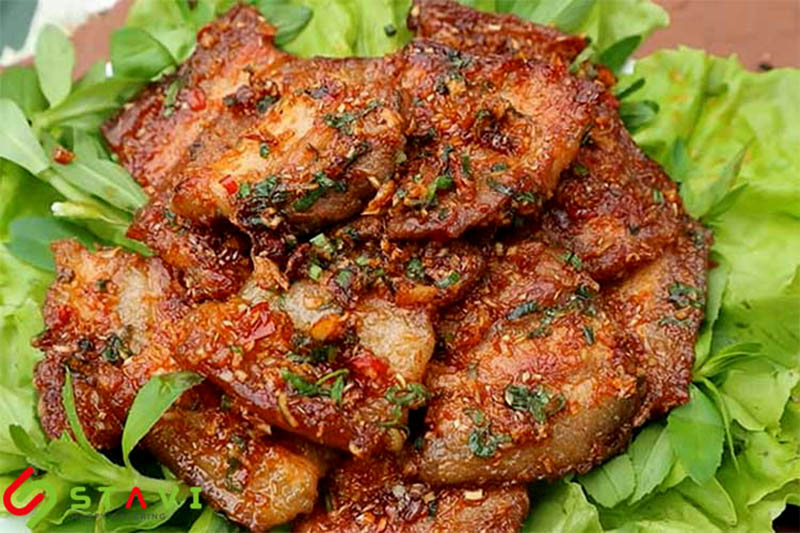 Thịt lợn xào sả ớt đậm vị