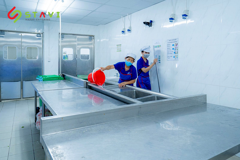 Đội ngũ nhân viên tác phong chuyên nghiệp