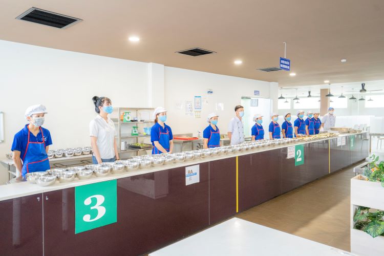 Vệ sinh an toàn thực phẩm trong suất ăn công nghiệp