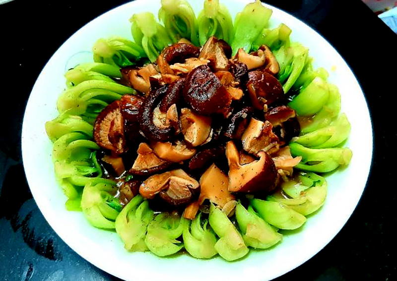 Món rau cải xào nấm
