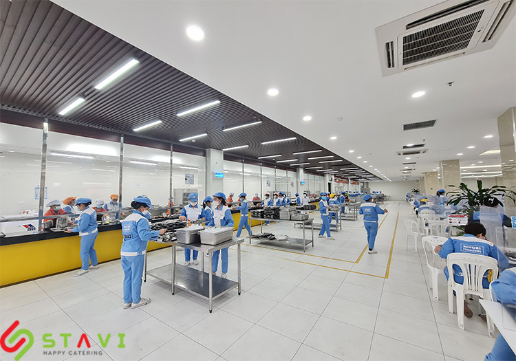 STAVI setup các hệ thống bếp ăn công nghiệp chuyên nghiệp