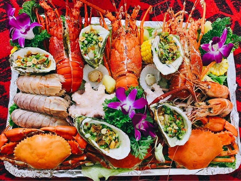 Hải sản trong nhóm giàu chất đạm và sắt