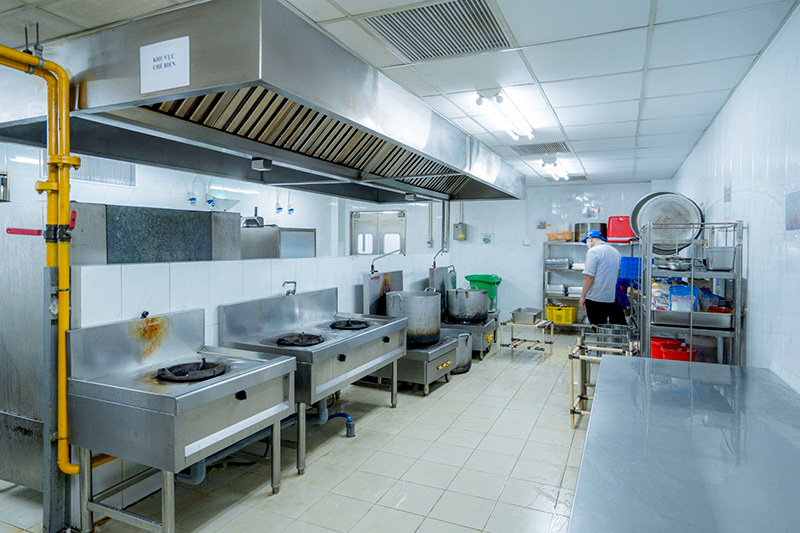 Hệ thống bếp công nghiệp hiện đại, đạt tiêu chuẩn của STAVI  Bạn có thể tham khảo thêm một số bài viết mà nhiều người dùng khác cũng quan tâm