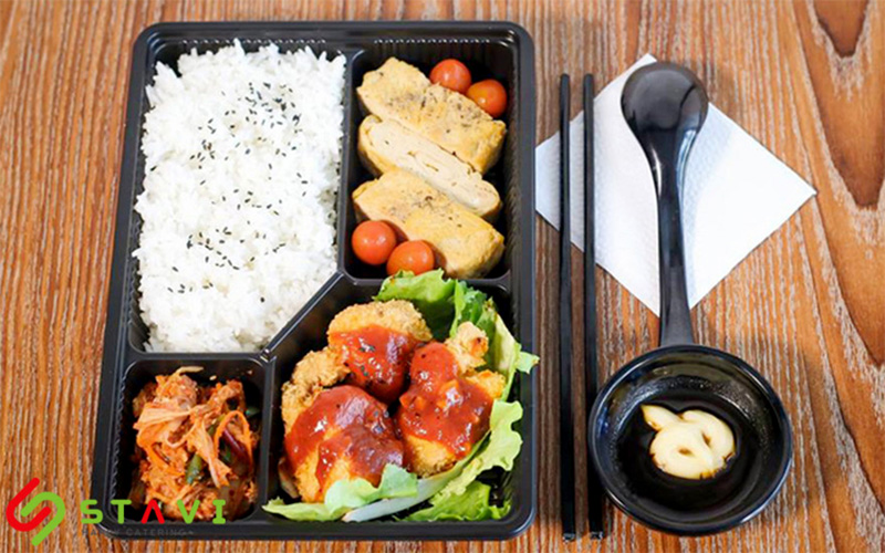 Suất ăn văn phòng thơm ngon bổ dưỡng tại STAVI