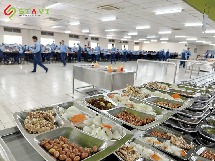 Thực đơn suất ăn công nghiệp Stavi chỉ từ 18k