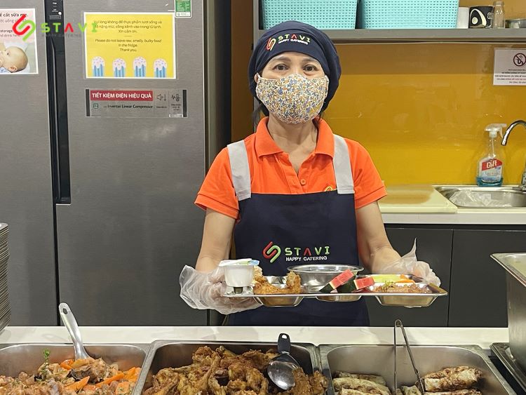 Suất ăn công nghiệp tại Bình Dương uy tín chất lượng