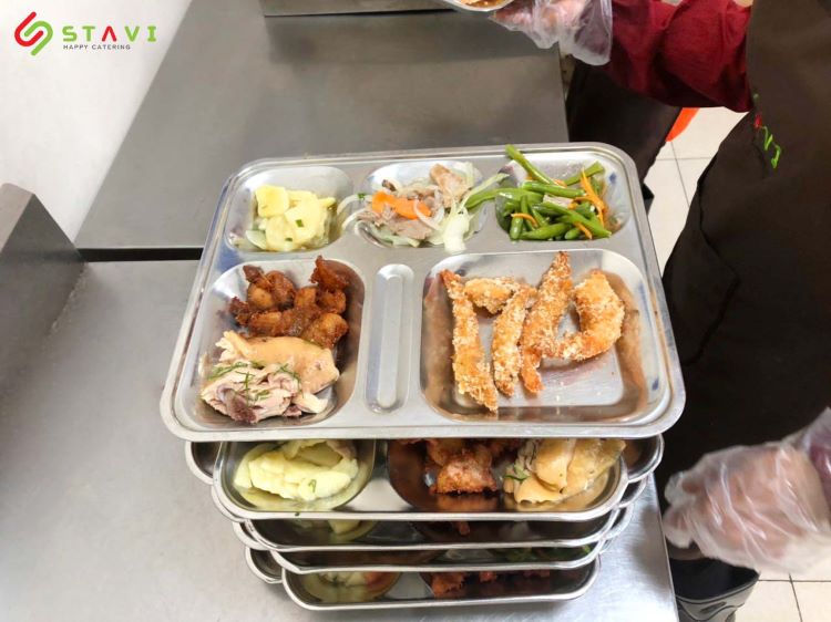 STAVI - Đơn vị cung cấp suất ăn công nghiệp uy tín tại Ninh Bình