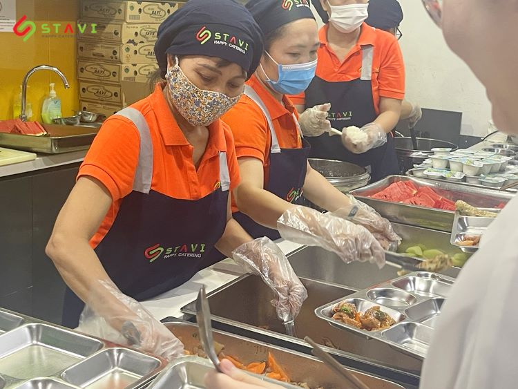 Suất ăn công nghiệp tại Bình Dương uy tín chất lượng
