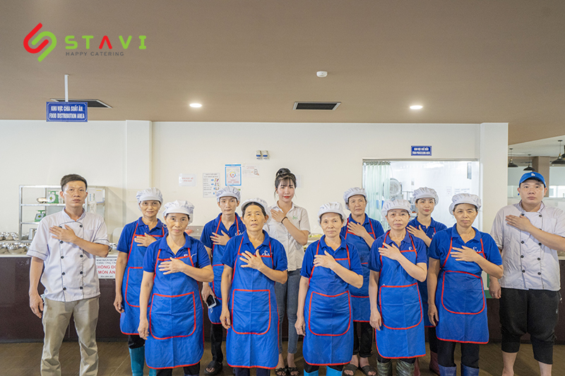 Đội ngũ nhân viên Stavi luôn tận tâm, tận tình phục vụ khách hàng