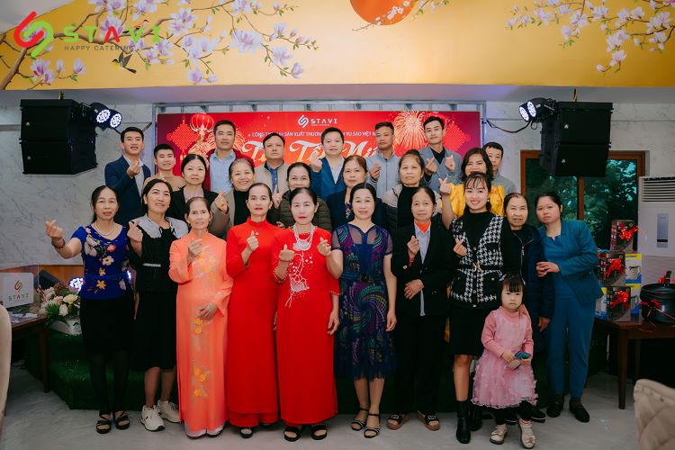 tat-nien-cong-ty-stavi