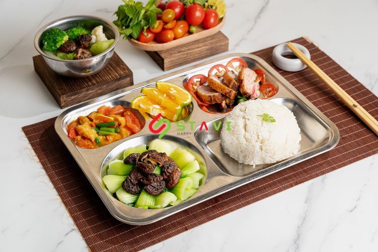 Thực đơn suất ăn công nghiệp thơm ngon hấp dẫn