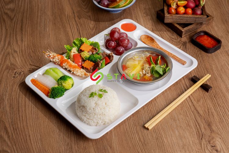 Suất ăn công nghiệp tại Hòa Bình uy tín chất lượng